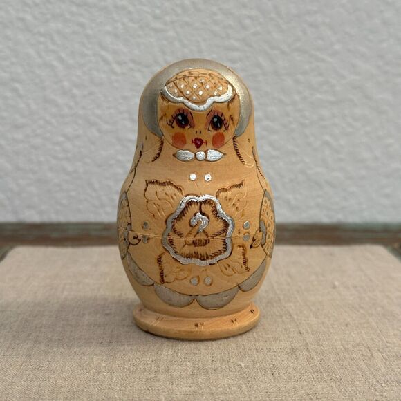 Vintage Hand Painted Matryoshka Russian 5 Nesting Dolls Natural Burnt Wood 3.75" - Picture 3 of 12